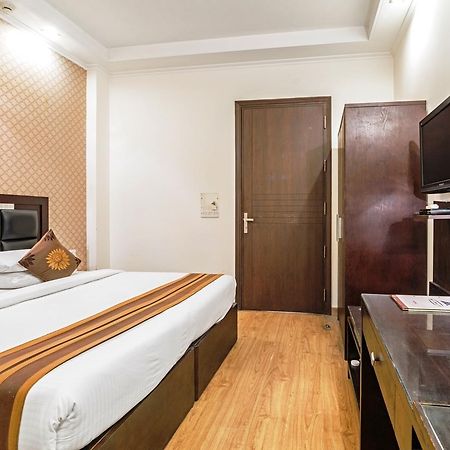 Royal Residence Mg Road Gurgaon Buitenkant foto