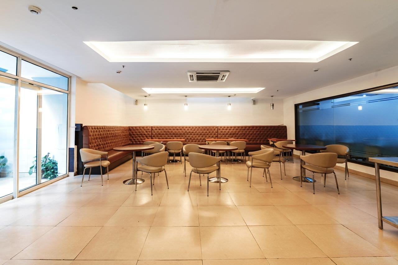 Royal Residence Mg Road Gurgaon Buitenkant foto